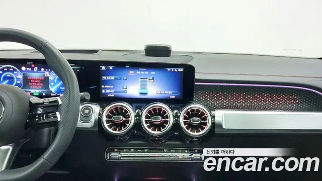 Mercedes-Benz EQB X243 — Фото автомобиля 16