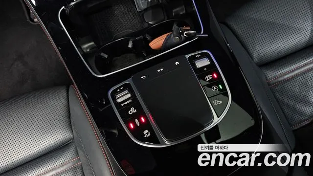 Mercedes-Benz E-Class — Фото автомобиля 7