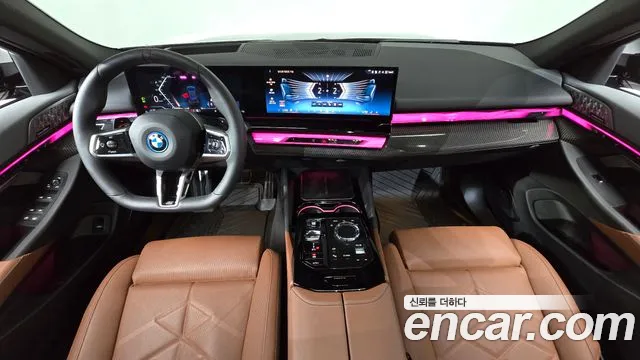 BMW 5-Series 5 серия (G60) — Фото автомобиля 7