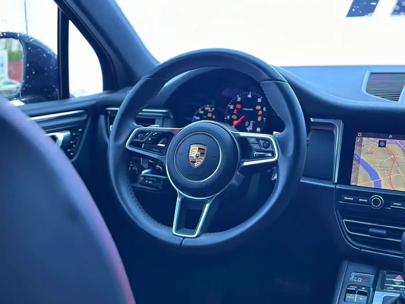 Porsche Macan 2021 Macan 2.0T — Фото автомобиля 17