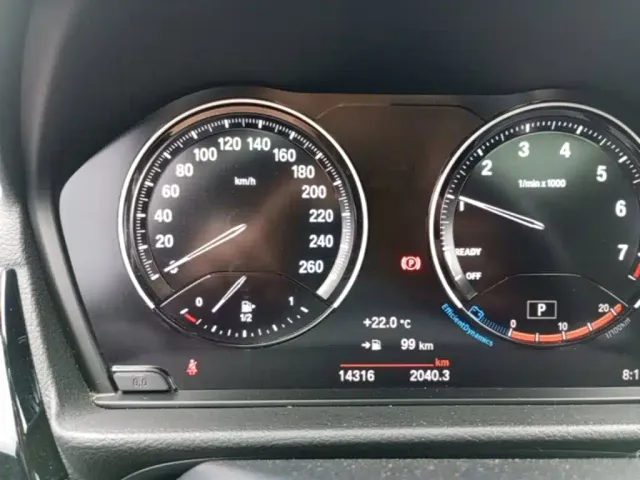 BMW 1 Series — Фото автомобиля 11