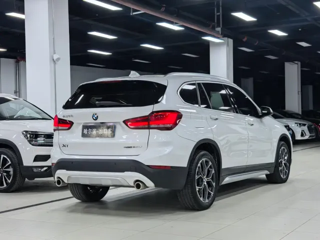 BMW X1 — Фото автомобиля 23