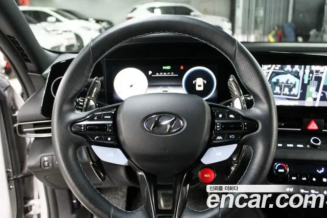 Hyundai Avante CN7 — Фото автомобиля 12
