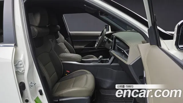 KG_Mobility_Ssangyong Torres Torres Бензин 1.5 2WD — Фото автомобиля 11