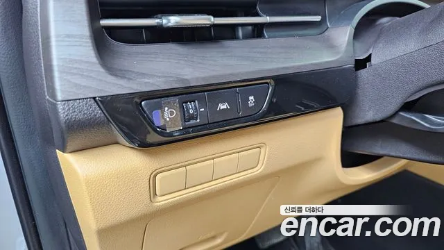 Kia Canival Carnival 4 поколение Дизель 9 мест Prestige — Фото автомобиля 14