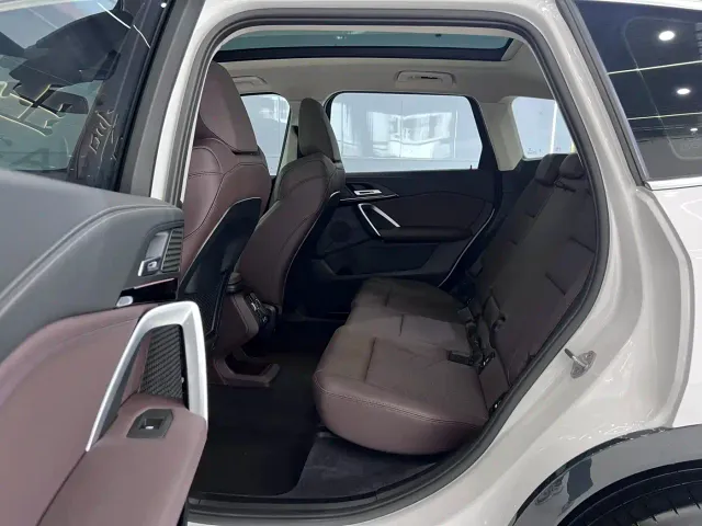 BMW X1 — Фото автомобиля 11