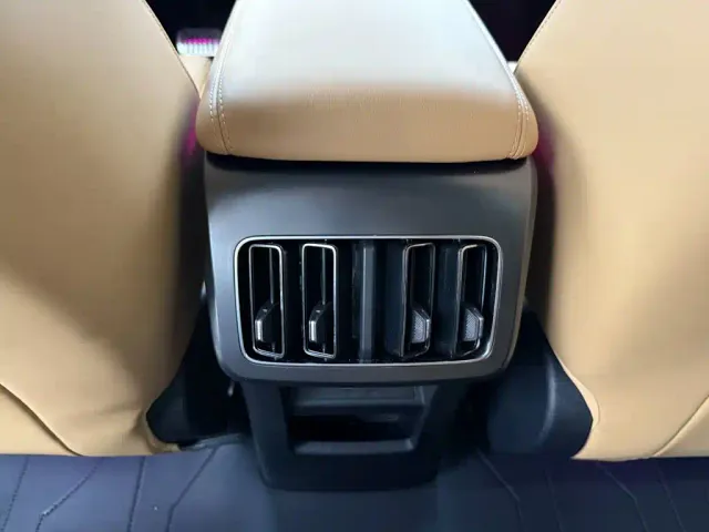 BYD Song L DM-i — Фото автомобиля 8