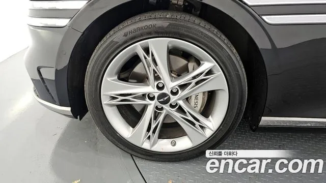 Genesis G90 Бензин 3.5 турбо AWD — Фото автомобиля 5