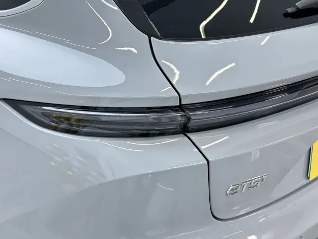 Nio ET5 Touring — Фото автомобиля 12