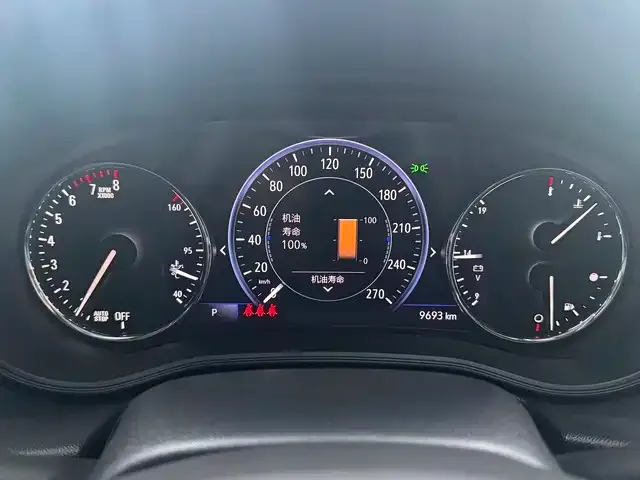 Buick Regal — Фото автомобиля 12