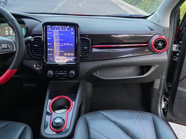 Chery eQ1 — Фото автомобиля 8