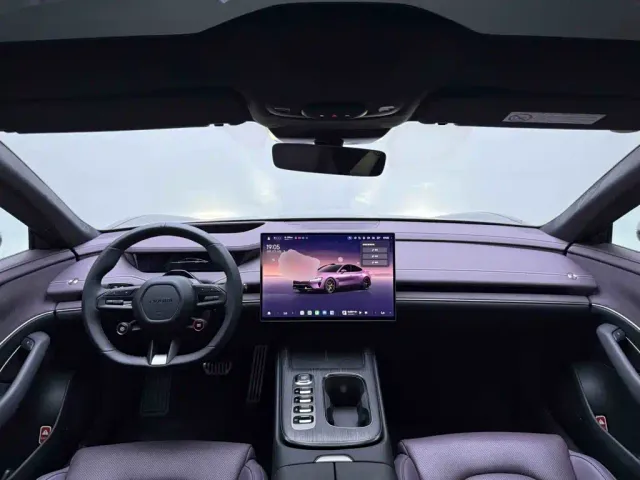 Xiaomi SU7 — Фото автомобиля 5