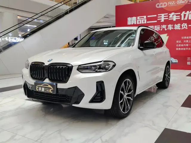 Фотография автомобиля — BMW X3