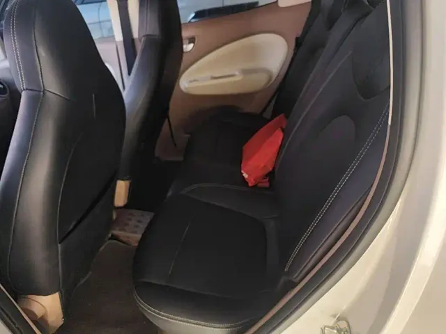 Wuling Hongguang Mini EV — Фото автомобиля 16