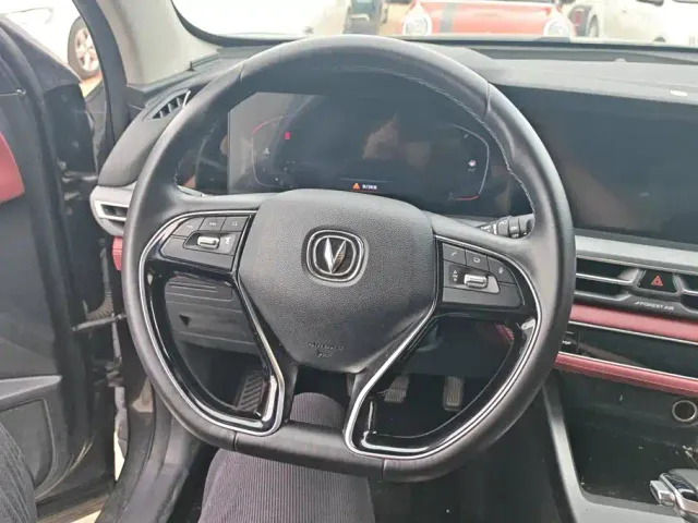 Changan CS75 Plus — Фото автомобиля 15