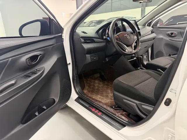 Toyota Vios — Фото автомобиля 14