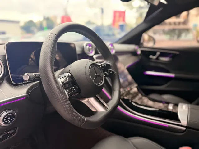 Mercedes-Benz C-Class — Фото автомобиля 15
