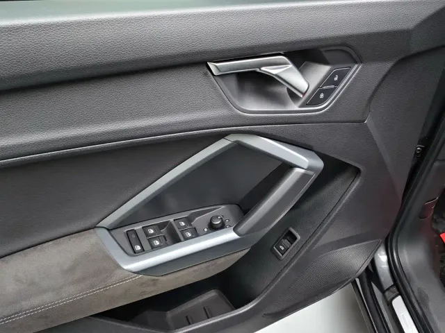 Audi Q3 Sportback — Фото автомобиля 11
