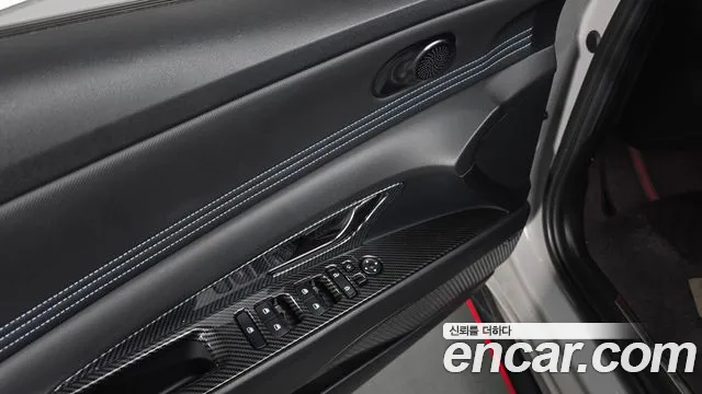 Hyundai AVANTE — Фото автомобиля 18