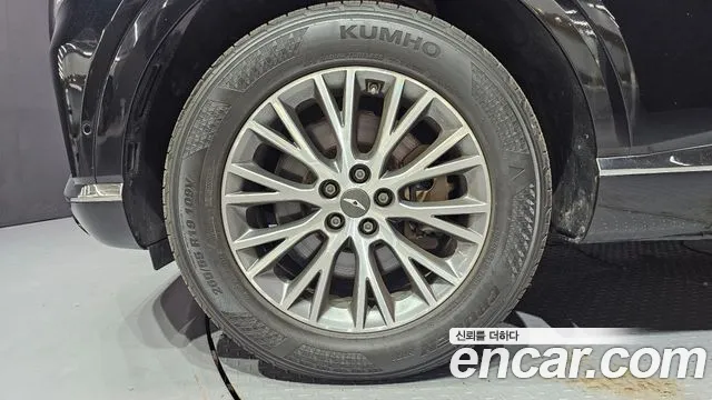Genesis GV80 2.5T Бензин AWD — Фото автомобиля 5
