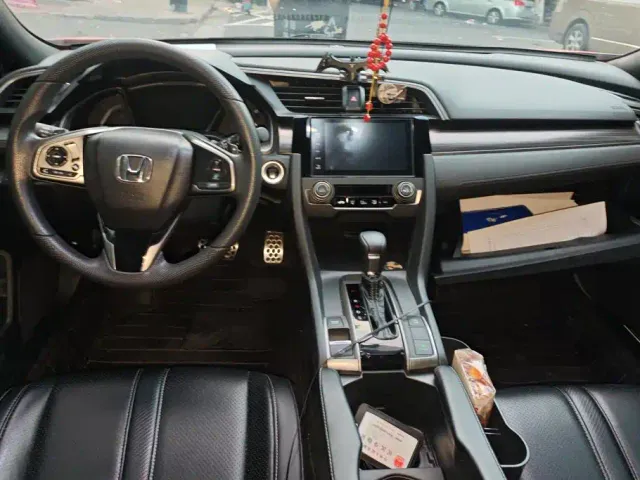 Honda Civic — Фото автомобиля 12