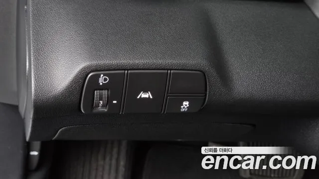 Hyundai AVANTE Avante (CN7) — Фото автомобиля 19