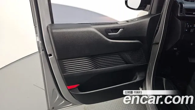 Hyundai Staria — Фото автомобиля 13