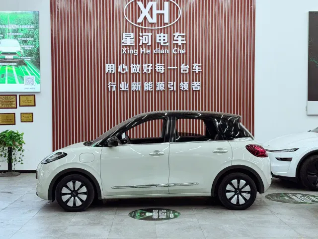 Wuling Bingo — Фото автомобиля 4