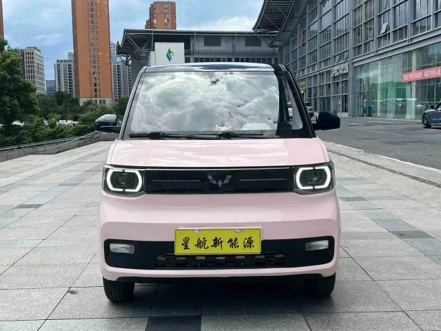 Wuling Hongguang Mini EV — Фото автомобиля 2