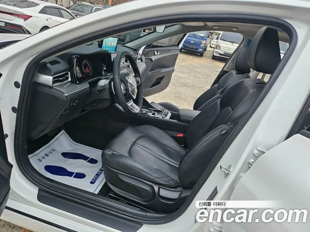 Kia K5 K5 3 поколение 2.0 LPI(Для проката) — Фото автомобиля 8