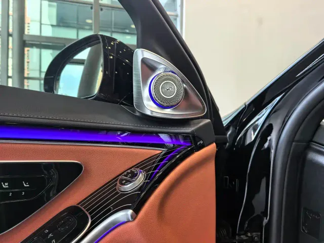Mercedes-Benz S-Class — Фото автомобиля 6