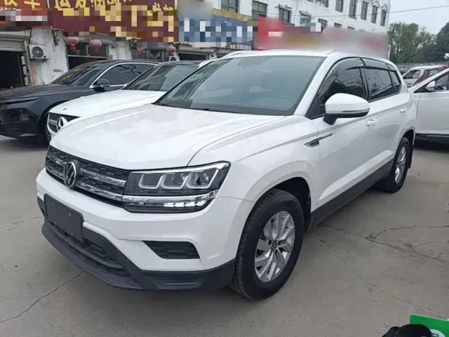 Фотография автомобиля — Volkswagen Tharu