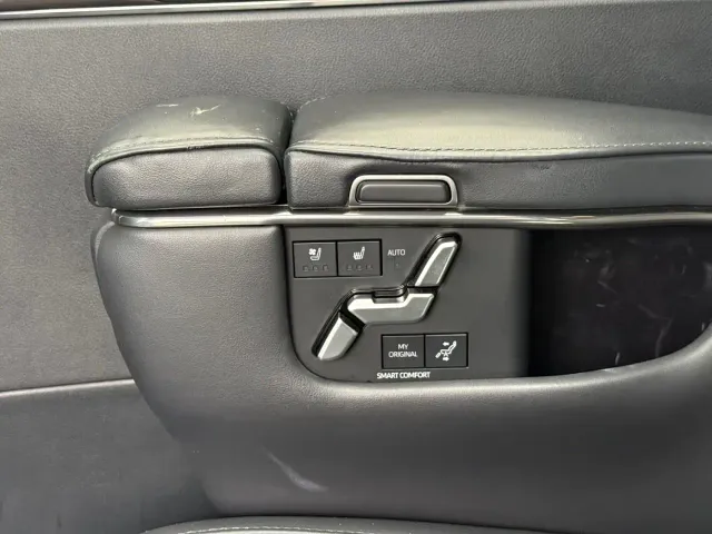 Toyota Vellfire — Фото автомобиля 17