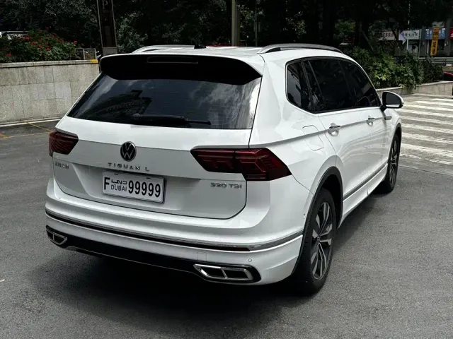 Volkswagen Tiguan L — Фото автомобиля 7