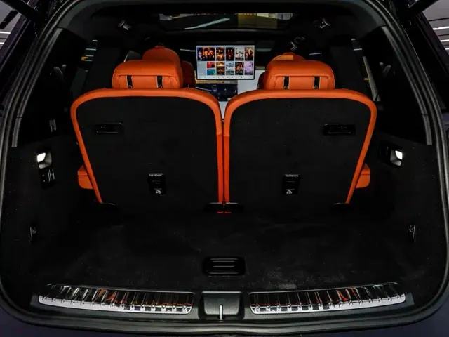 Li Auto L9 — Фото автомобиля 29