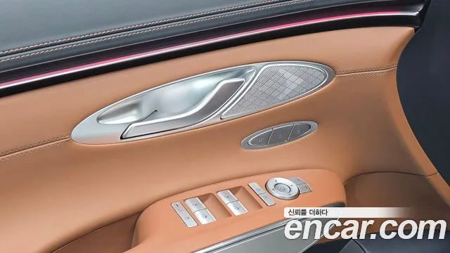 Genesis GV70 2.5T Бензин AWD — Фото автомобиля 29