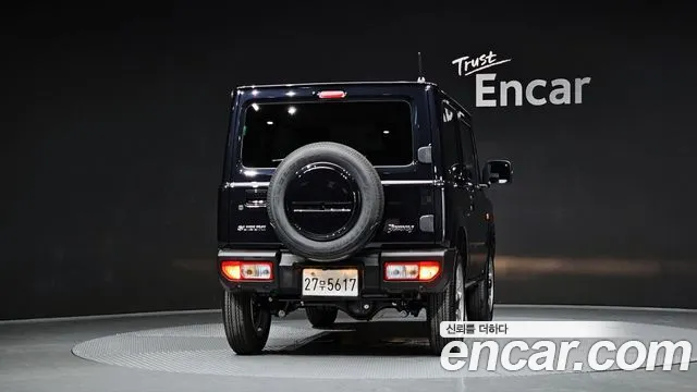 Suzuki Jimny — Фото автомобиля 4