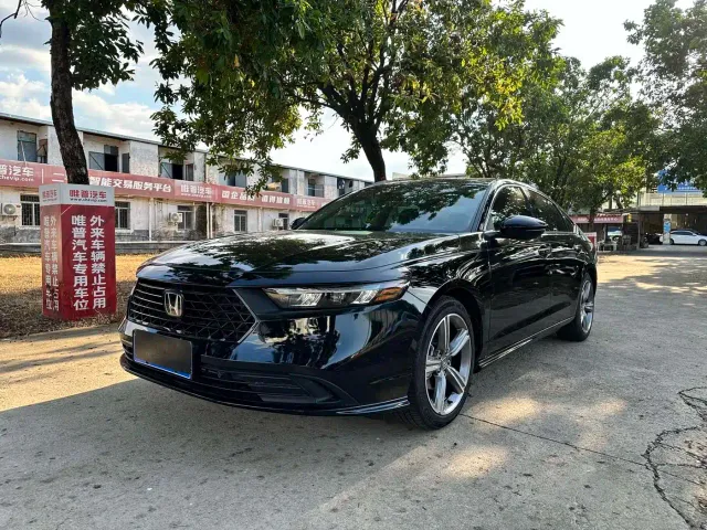 Фотография автомобиля — Honda Accord