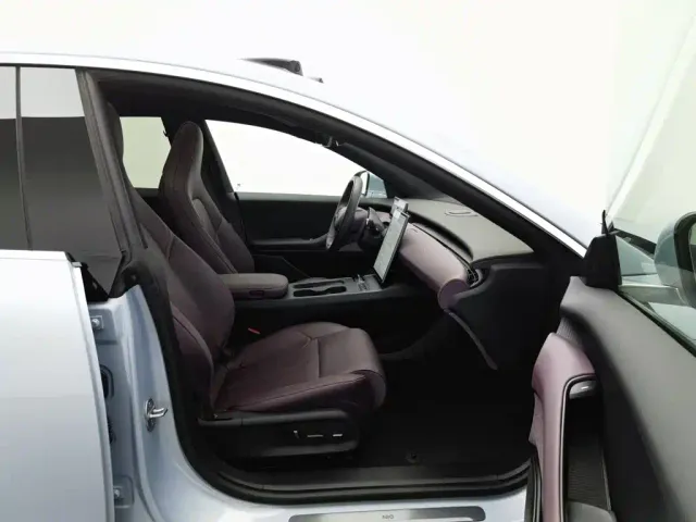 Nio ET5 Touring — Фото автомобиля 23