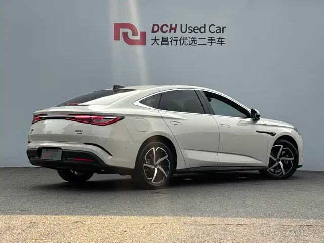 BYD Seal 07 DM-i — Фото автомобиля 4