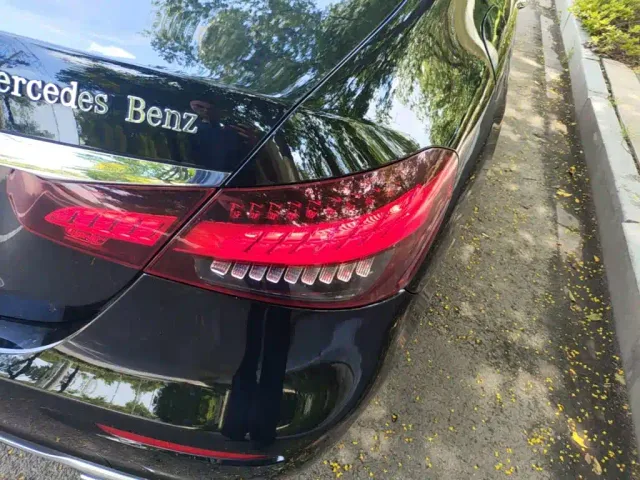 Mercedes-Benz E-Class — Фото автомобиля 7