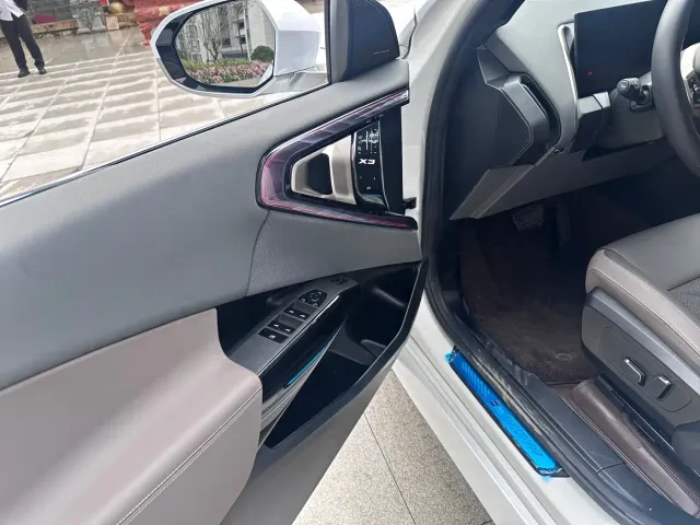 BMW X3 — Фото автомобиля 5