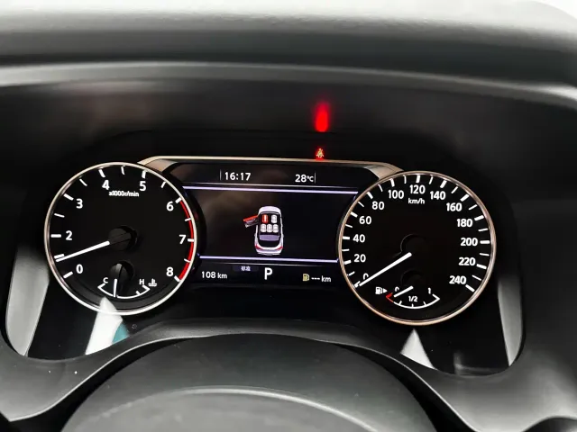 Nissan Qashqai — Фото автомобиля 12