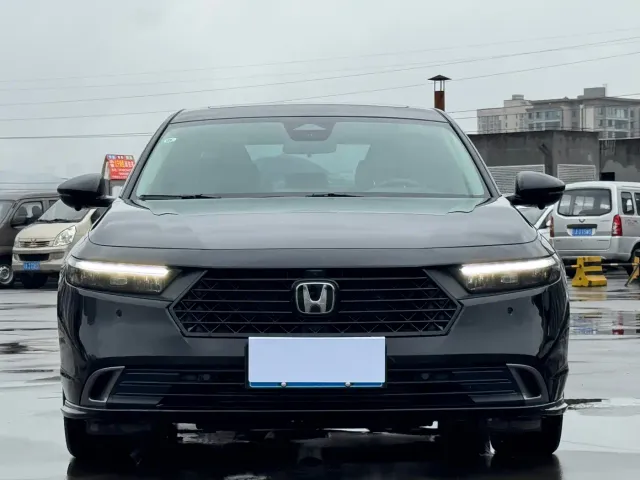 Honda Accord — Фото автомобиля 2