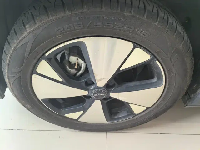 BYD Dolphin — Фото автомобиля 13