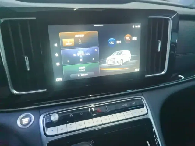 GAC Trumpchi M8 — Фото автомобиля 12