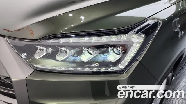 KG_Mobility_Ssangyong Rexton Новый Rexton Sport Khan Дизель 2.2 4WD — Фото автомобиля 20