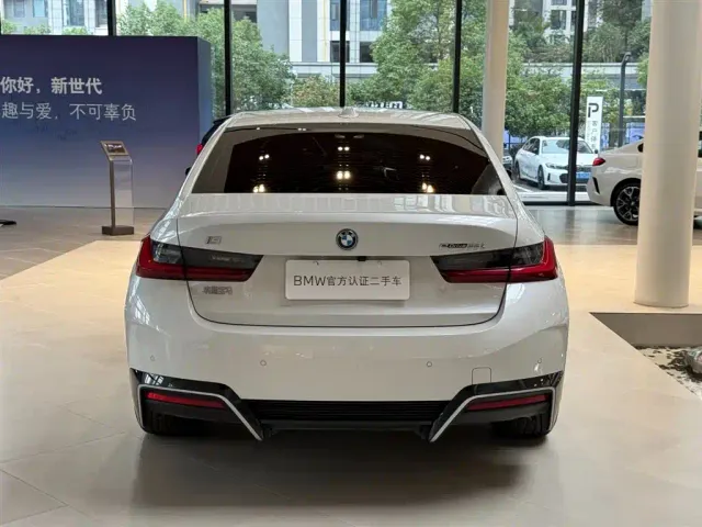 BMW i3 — Фото автомобиля 9