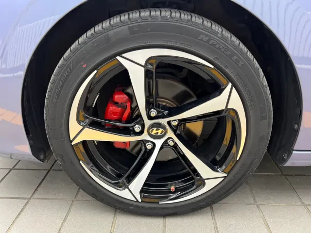 Hyundai Elantra — Фото автомобиля 21