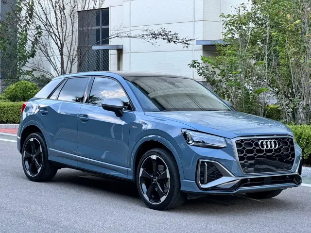 Audi Q2L — Фото автомобиля 3